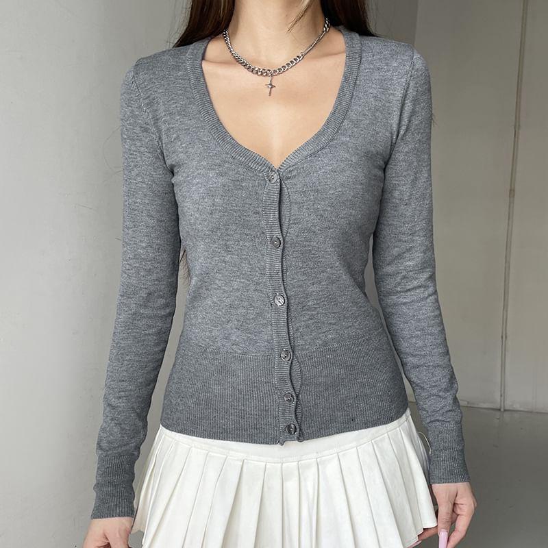 Long-Sleeve V-Neck Button-Up Plain Knit Top Product Image