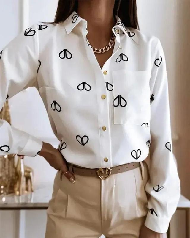 Olivia Mark – Buttoned shirt with heart motif and printed pocket Product Image