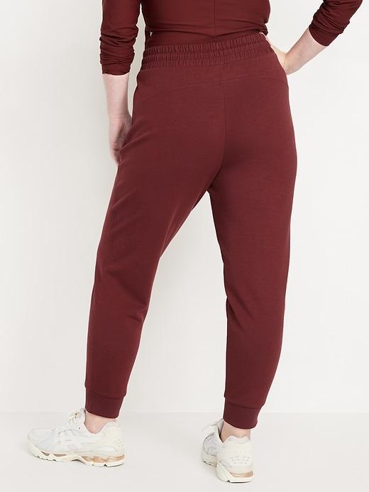 High-Waisted Dynamic Fleece Joggers Product Image