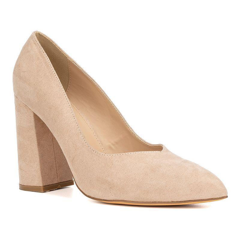 Fashion to Figure Penelope Womens Pumps Product Image