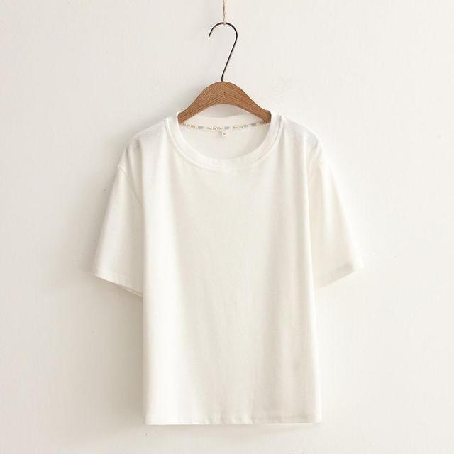 Short-Sleeve Round Neck T-Shirt Product Image