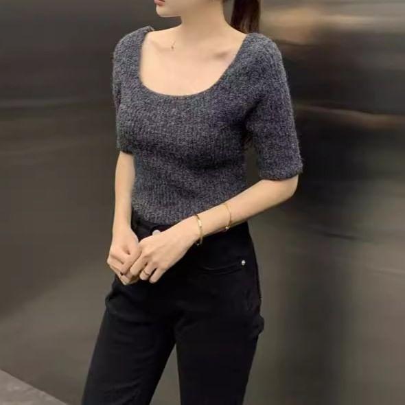 Short Sleeve Scoop Neck Plain Knitted Top Product Image