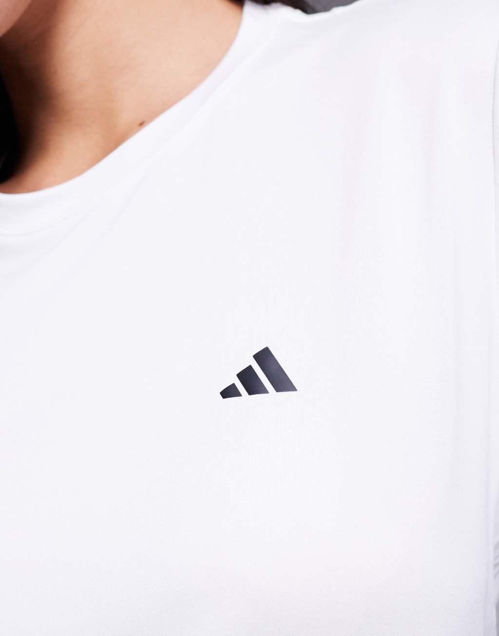 adidas Performance D4T t-shirt in white Product Image