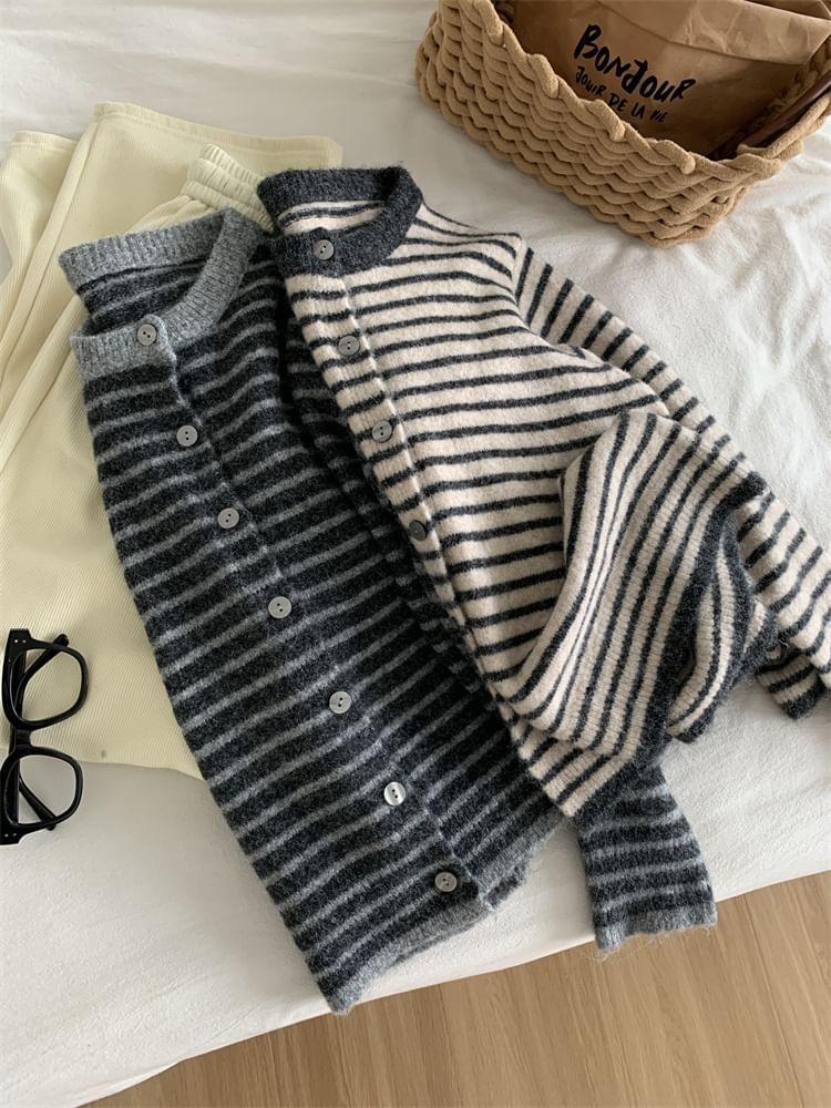 Round Neck Striped Cardigan Product Image