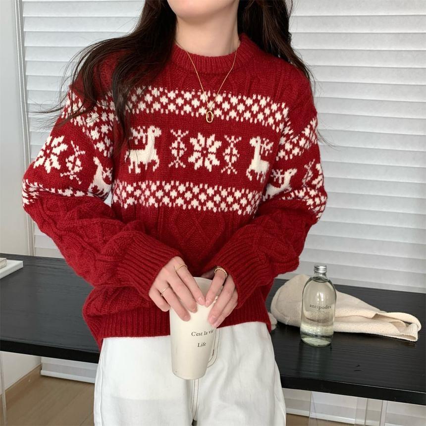 Round Neck Deer Jacquard Cable Knit Sweater Product Image