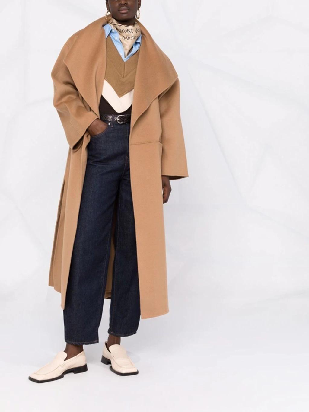 Signature Wool Cashmere Coat In Brown Product Image