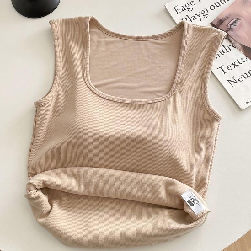 Scoop Neck Plain Padded Tank Top Product Image