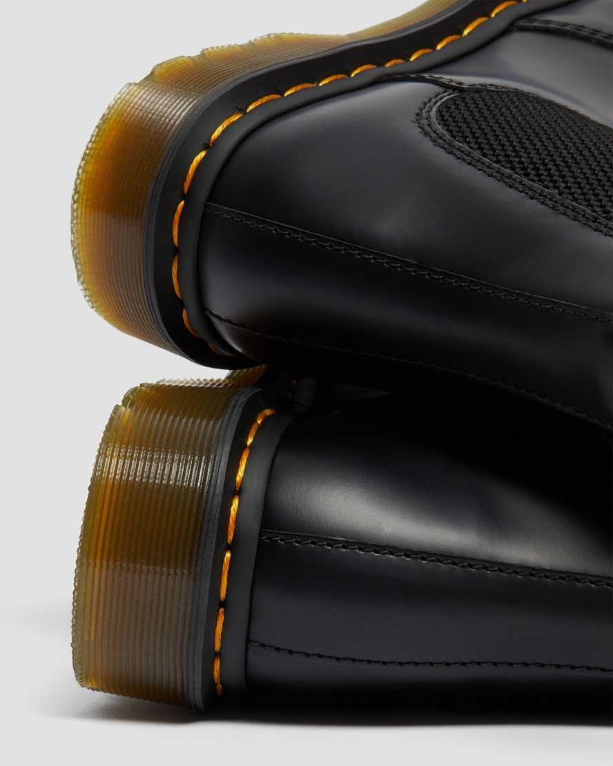 Dr. Martens 2976 Chelsea Boot Product Image