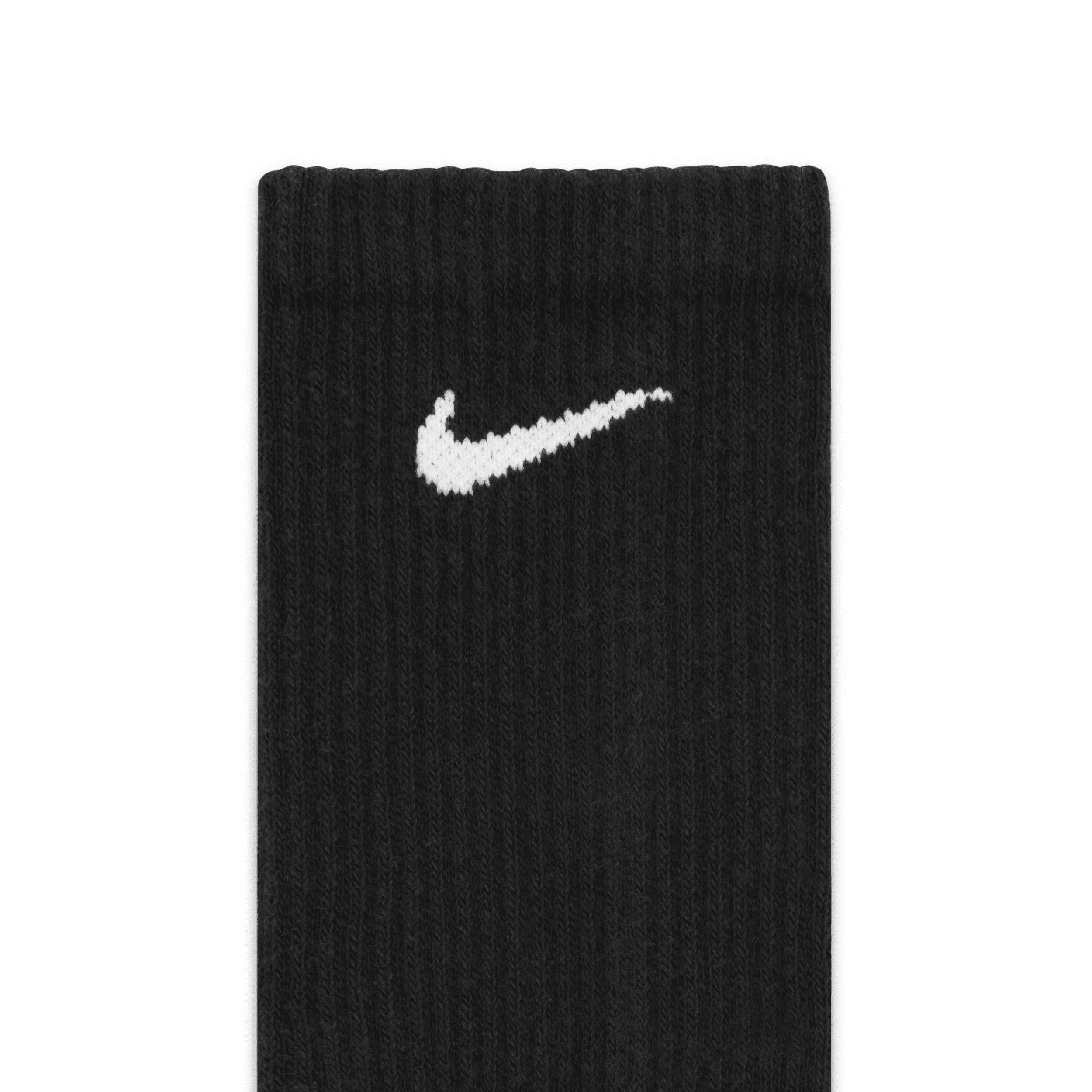 Nike Mens Nike 6 Pack Everyday Plus Cushioned Socks - Mens Black/White Product Image