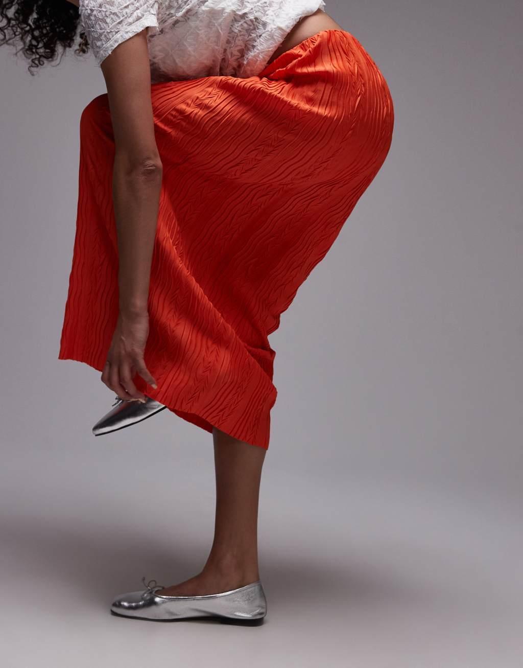 Topshop plisse midi skirt in red Product Image