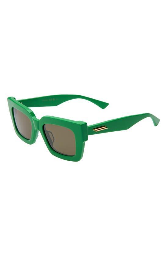 Raised Logo Acetate Cat-eye Sunglasses In Green Product Image