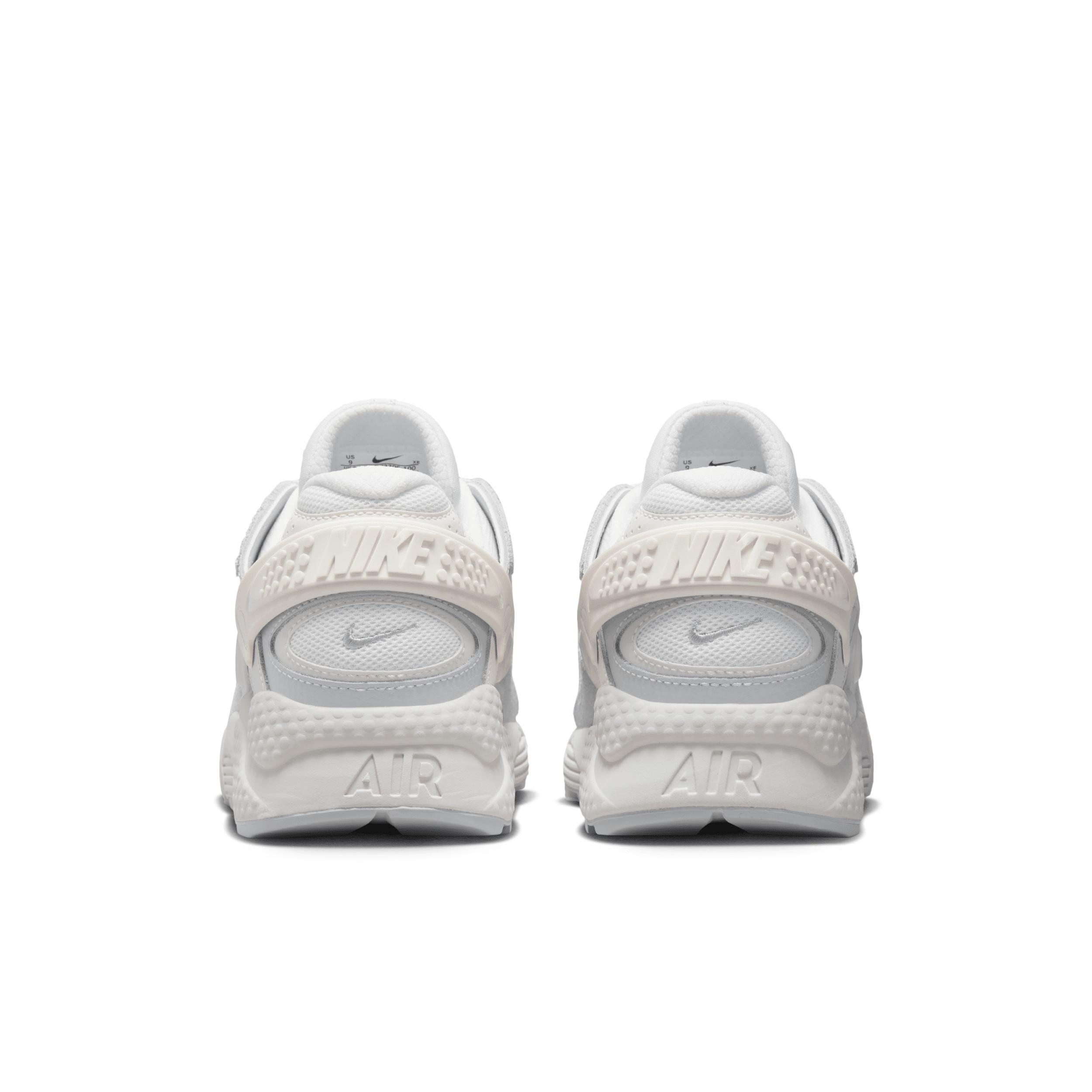 Nike Men's Air Huarache Runner Shoes Product Image