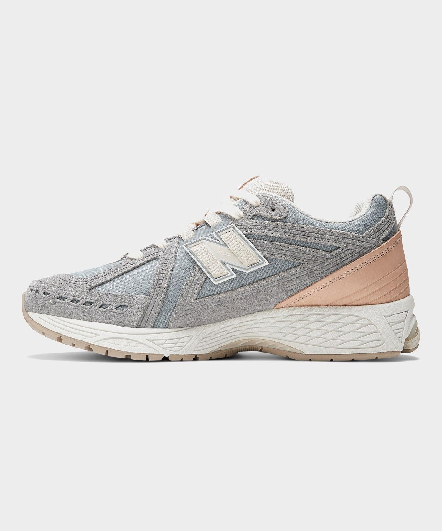 New Balance 1906R in Slate / Frappe Product Image