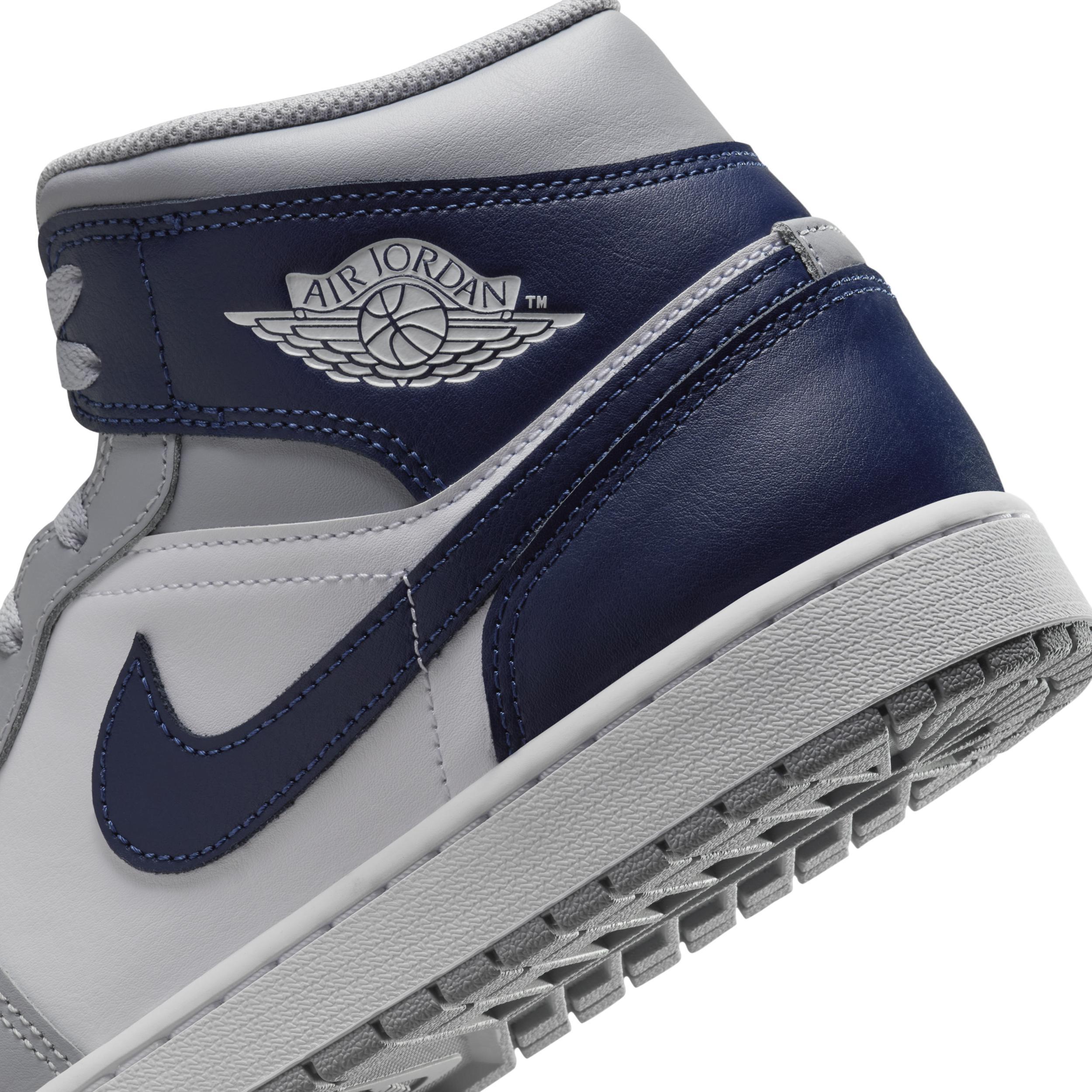 Air Jordan 1 Mid Men's Shoes Product Image