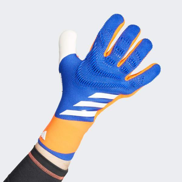 Predator Pro Goalkeeper Gloves Product Image