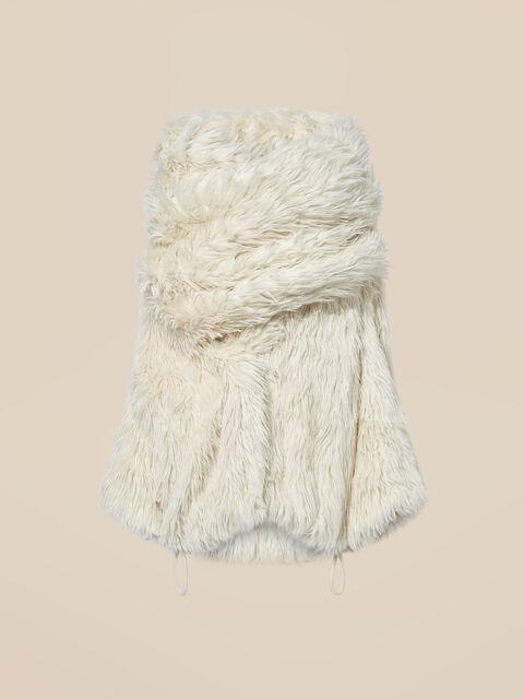 White short fur coat Product Image