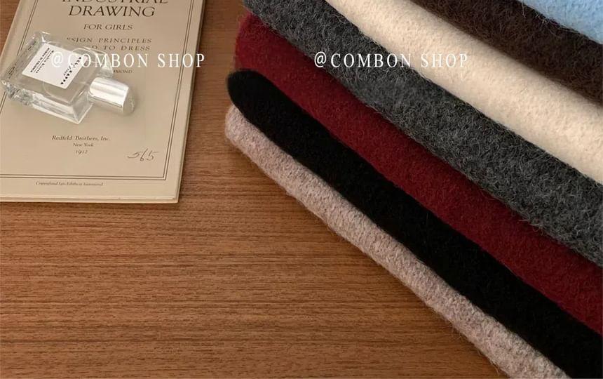 Plain Wool Scarf product image