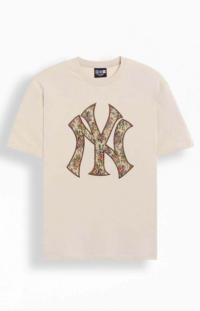 New Era Men's NY Yankees Embroidered Floral T-Shirt Product Image