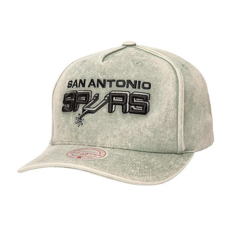 Mitchell & Ness Mens Gray San Antonio Spurs Washed Out Tonal Logo Snapback Hat Product Image