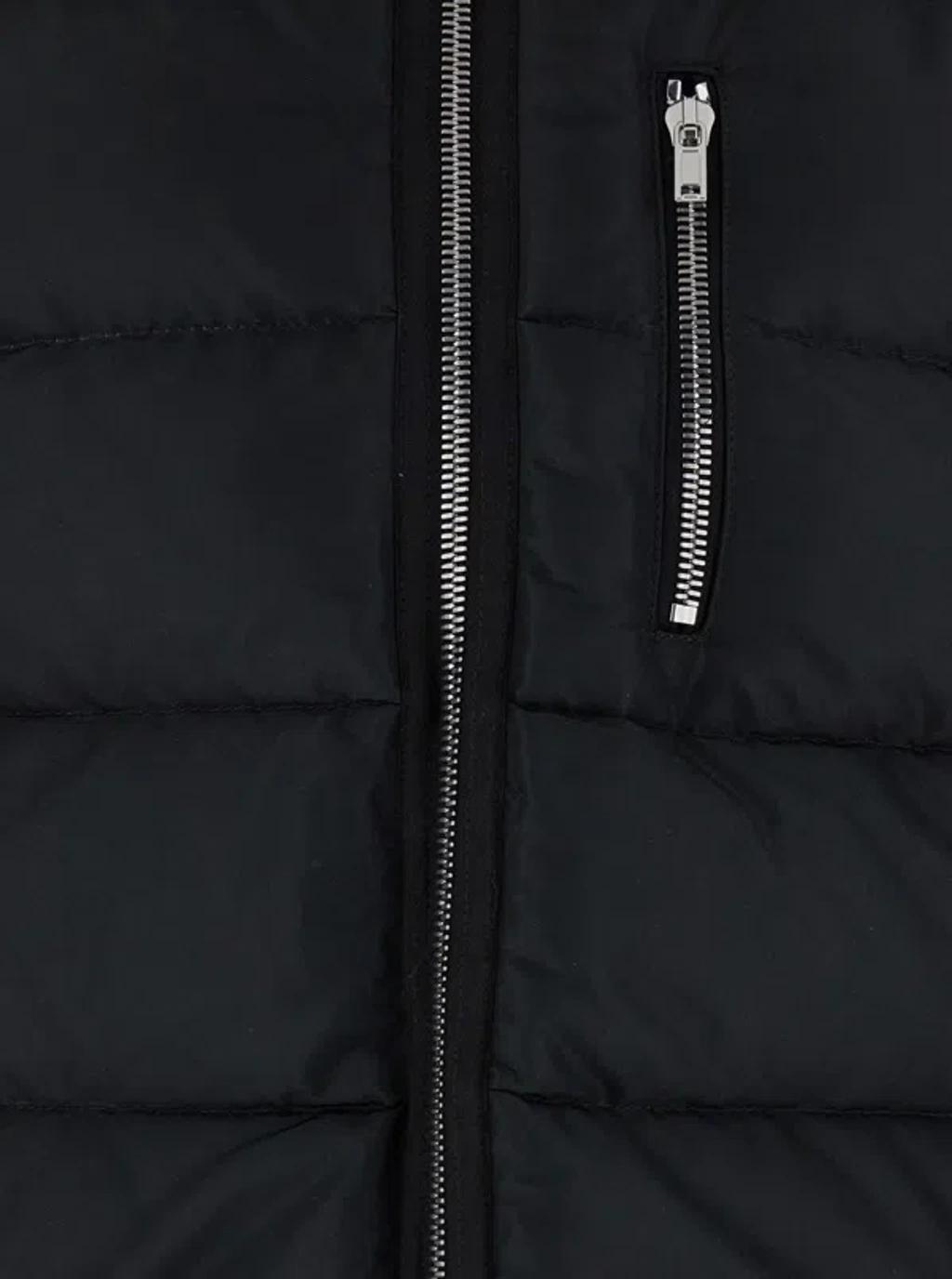 Jackets In Black Product Image