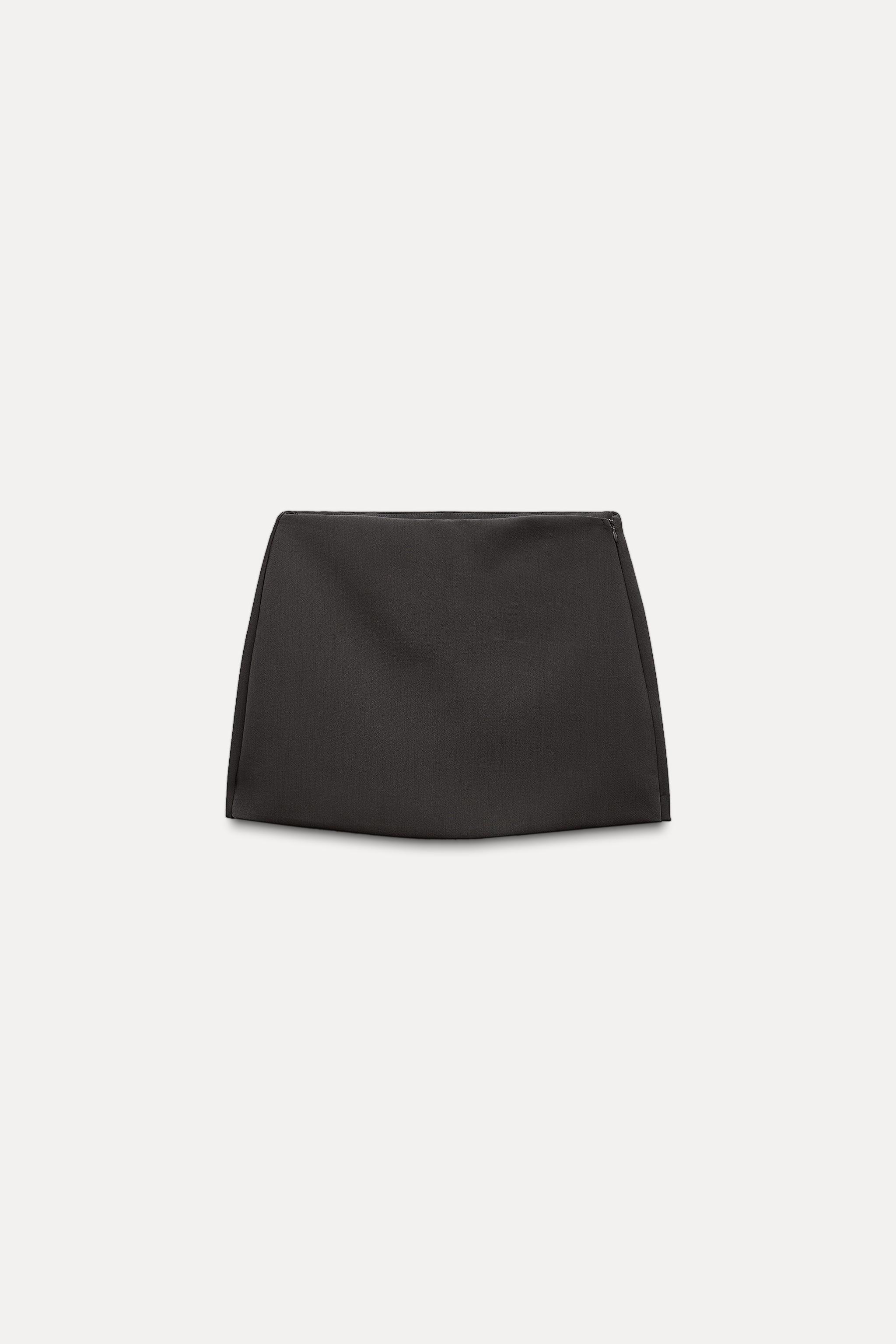 HIGH-WAISTED SKORT Product Image