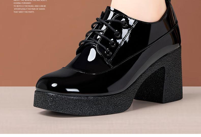 Block Heel Patent Lace-Up Shoes Product Image