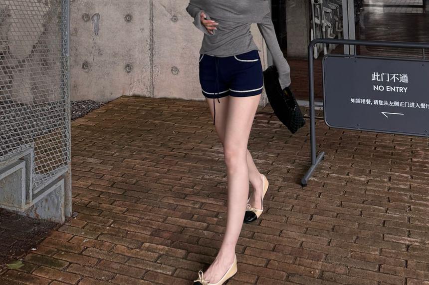 Long-Sleeve Cold-Shoulder Mock Two-Piece Top / Knit Shorts Product Image