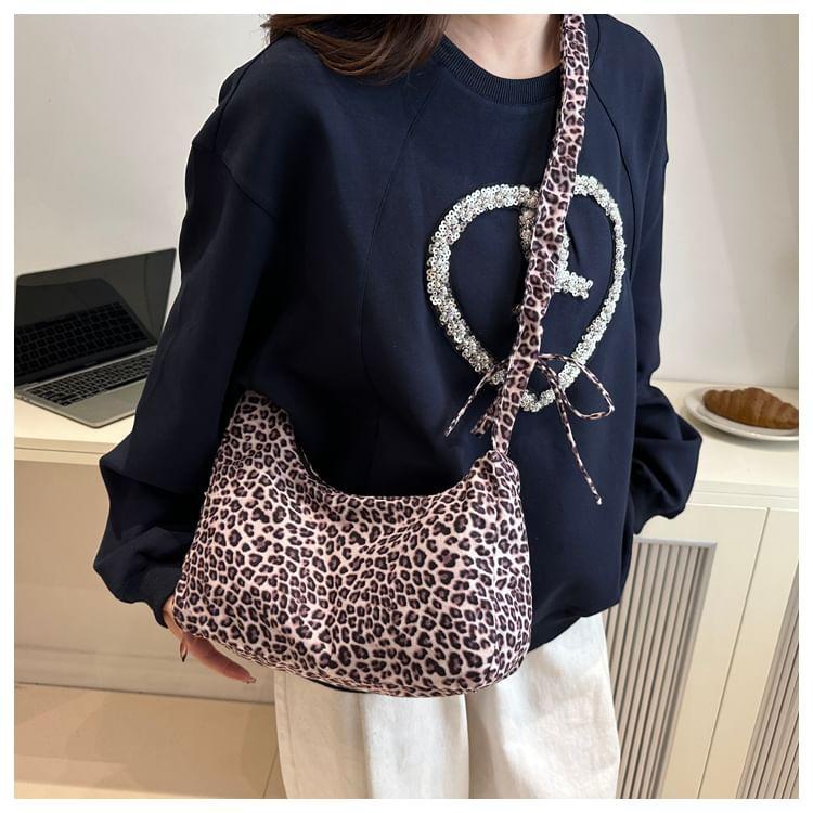 Leopard Print Shoulder Bag Product Image