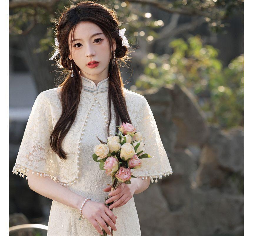 Set: Short-Sleeve Lace Panel Midi Qipao + Cape Product Image