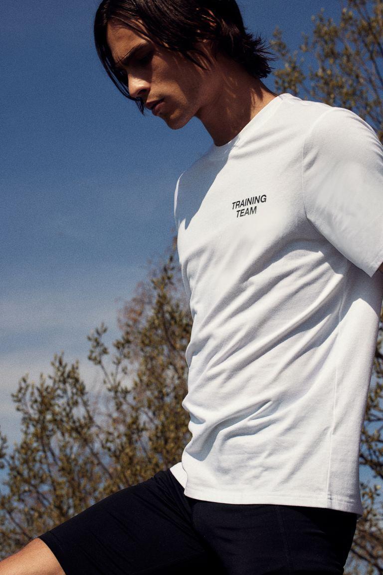 DryMove™ Sports T-shirt Product Image