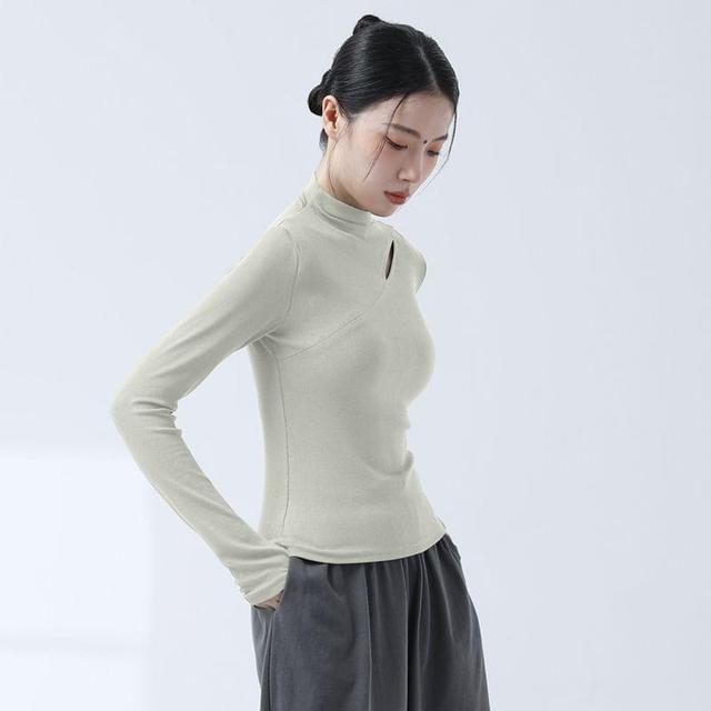 Long-Sleeve Mock Neck Plain Cutout T-Shirt Product Image