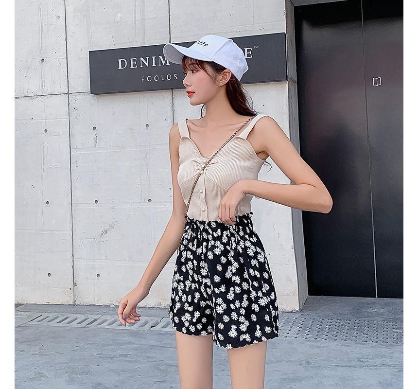 Elastic Waist Floral Print Wide Leg Shorts Product Image