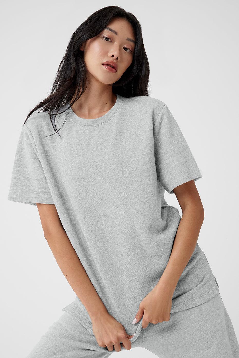 Chill Short Sleeve - Athletic Heather Grey Female Product Image