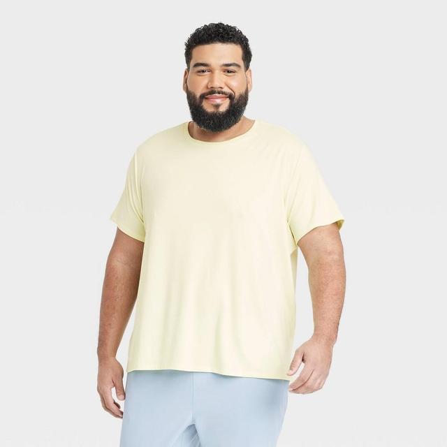 Mens Big Short Sleeve Performance T-Shirt - All In Motion Lemon 3XL Product Image