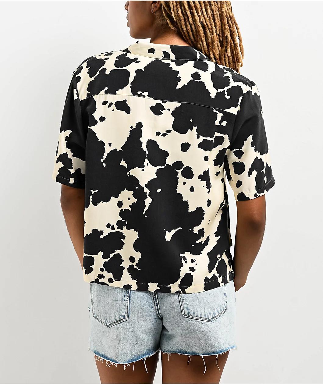 Duvin Cow Design Short Sleeve Button Up Boxy Shirt Product Image