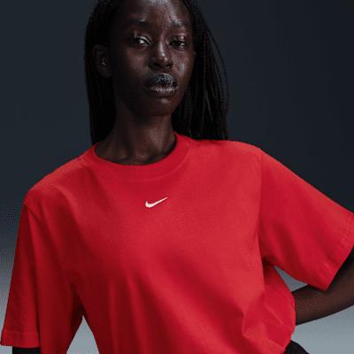 Nike Sportswear Essential Women's T-Shirt Product Image