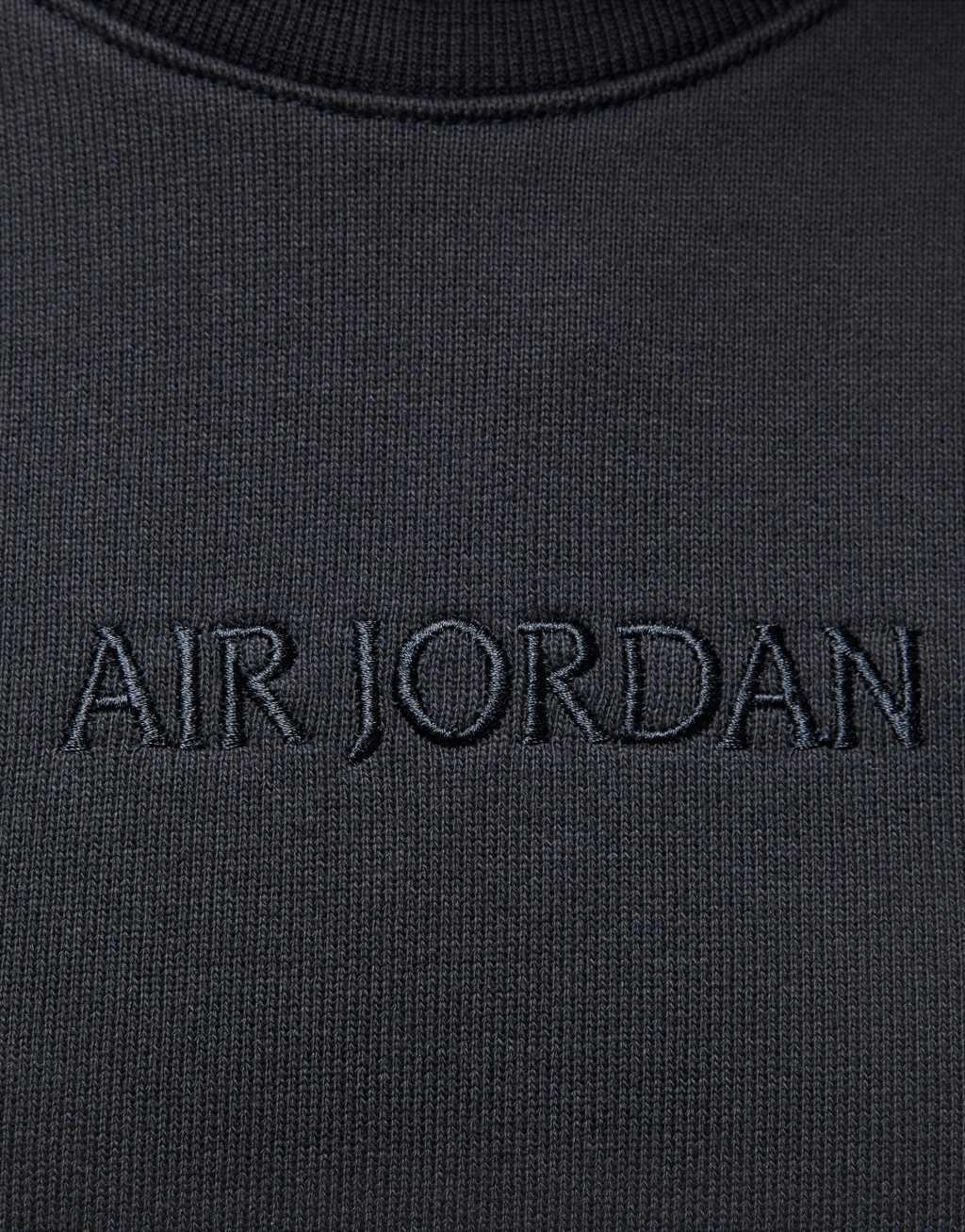 Nike Air Jordan crewneck sweatshirt in black Product Image