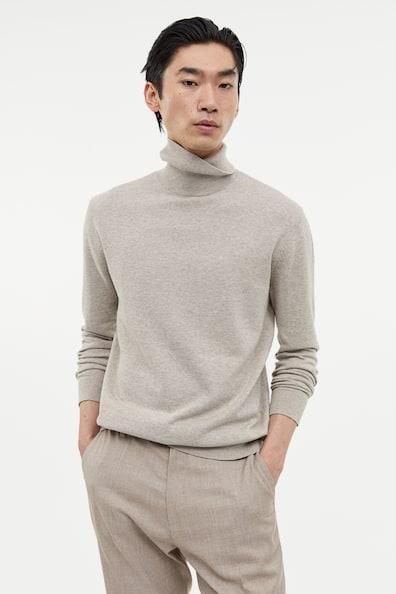 Slim Fit Fine-knit Turtleneck Sweater Product Image