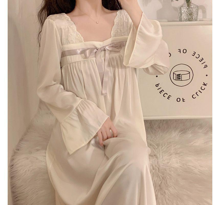 Lace Trim Pajama Set Product Image