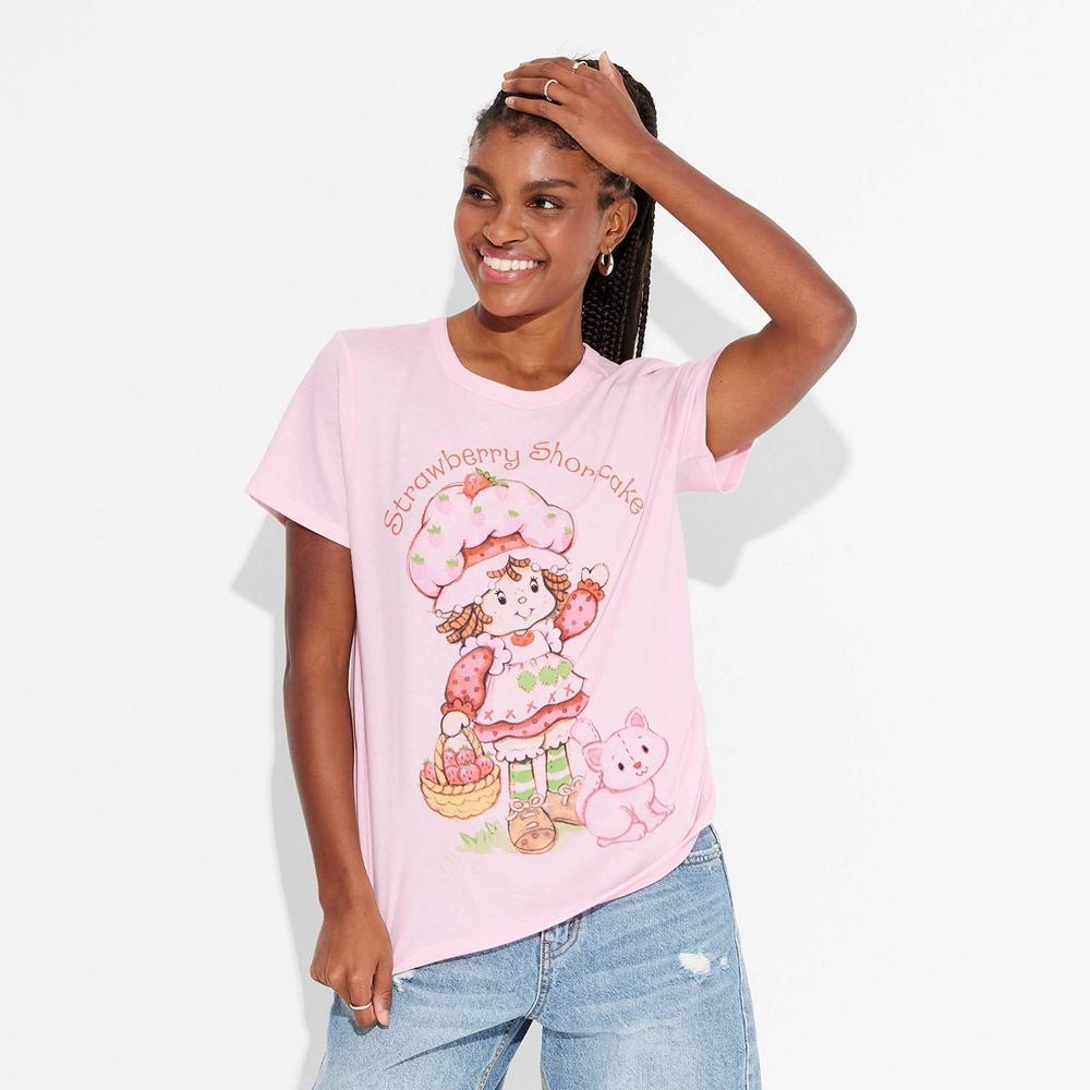 Women's Oversized Print Strawberry Shortcake Short Sleeve Graphic T-Shirt - Pink XS Product Image