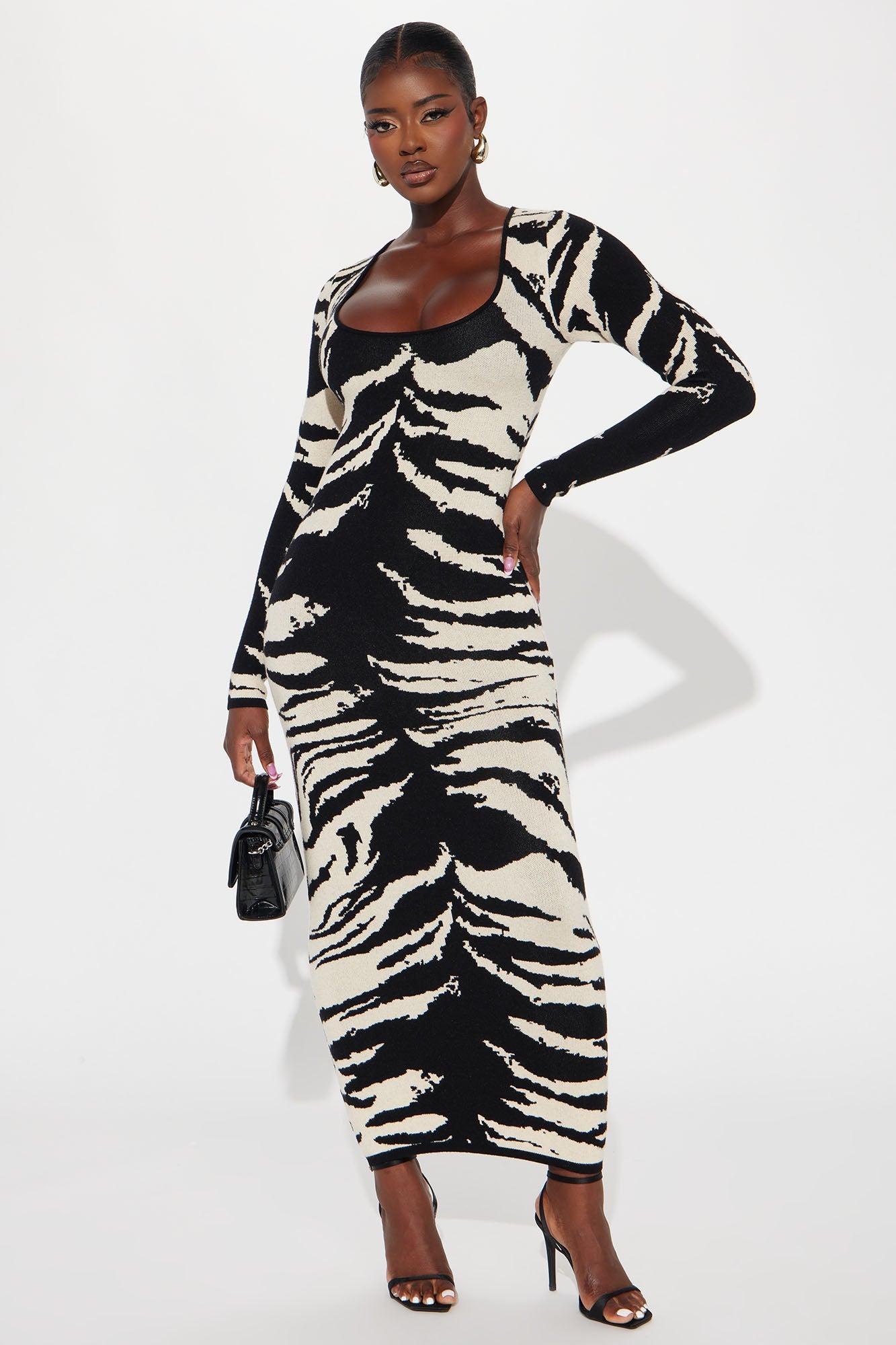 Shannon Sweater Maxi Dress - Black/combo Product Image