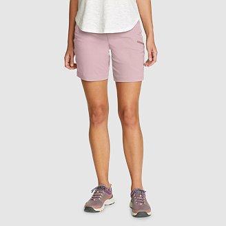 Women's Rainier Shorts Product Image