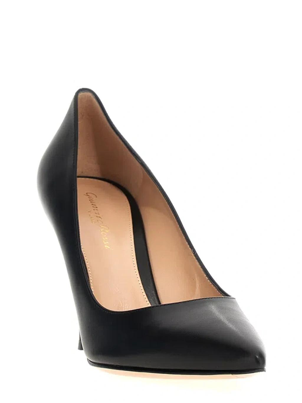 GIANVITO ROSSI Gianvito 85 Pumps In Black Product Image