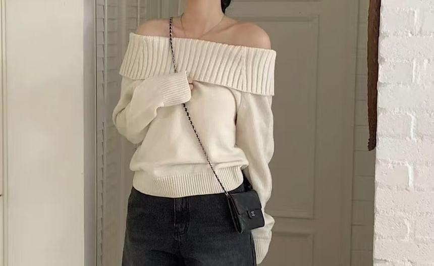 Off Shoulder Plain Sweater Product Image