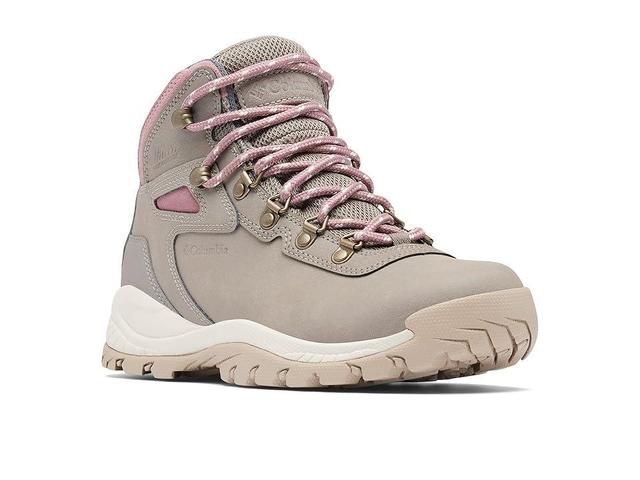 Columbia Newton Ridge Plus (Kettle/Fig) Women's Hiking Boots Product Image