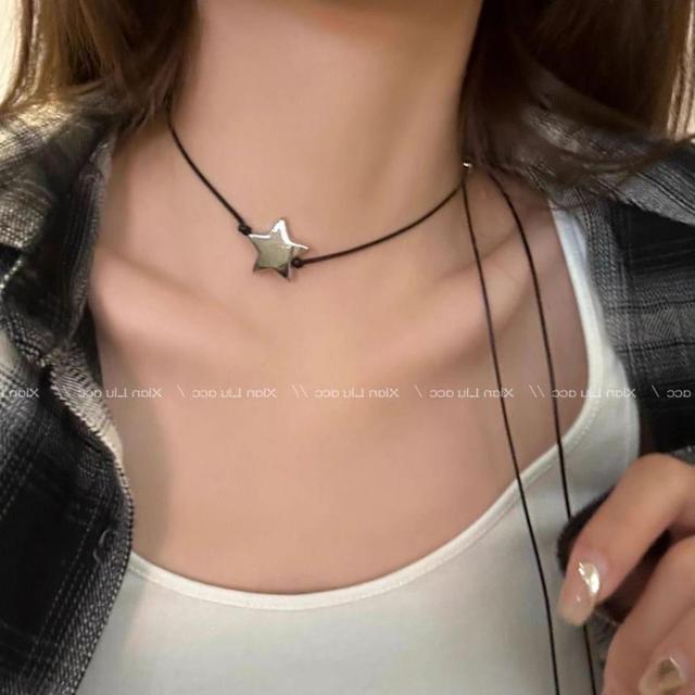 Star Necklace Product Image