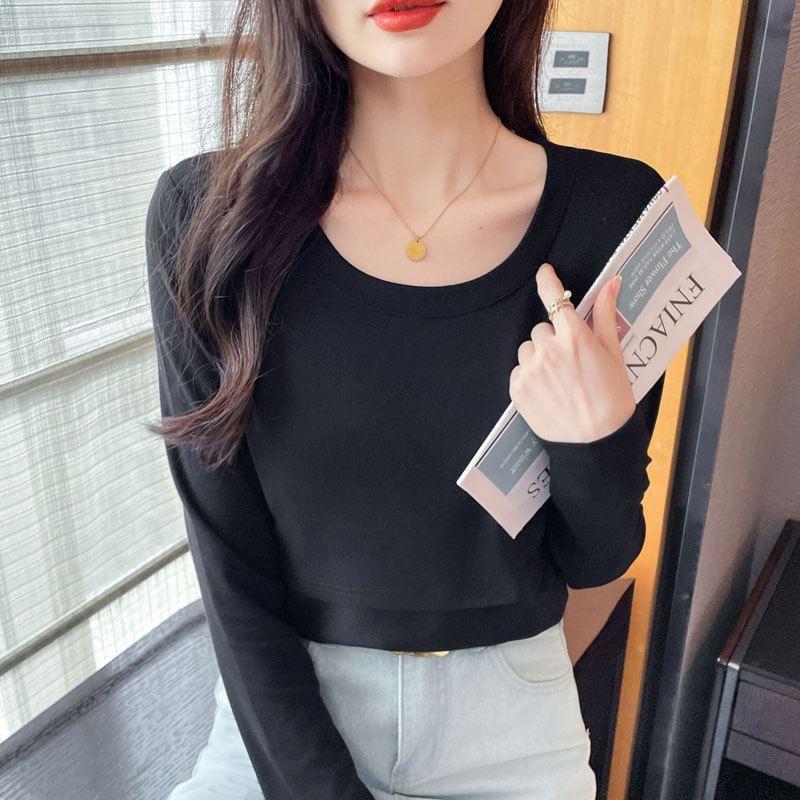 Maternity Long Sleeve Round Neck Plain Breasfeeding T-Shirt Product Image