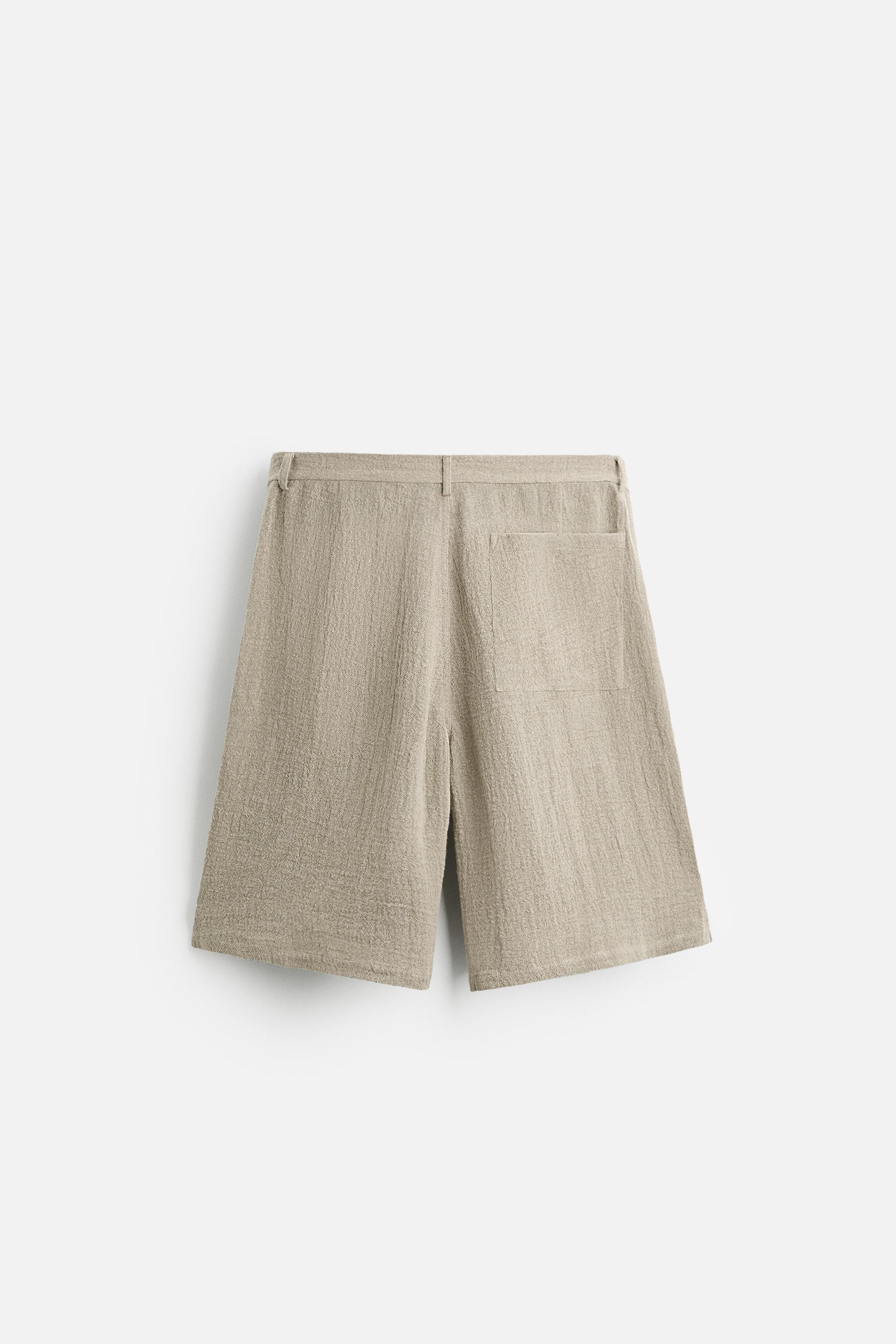 100% LINEN OVERSIZED FIT SHORTS Product Image