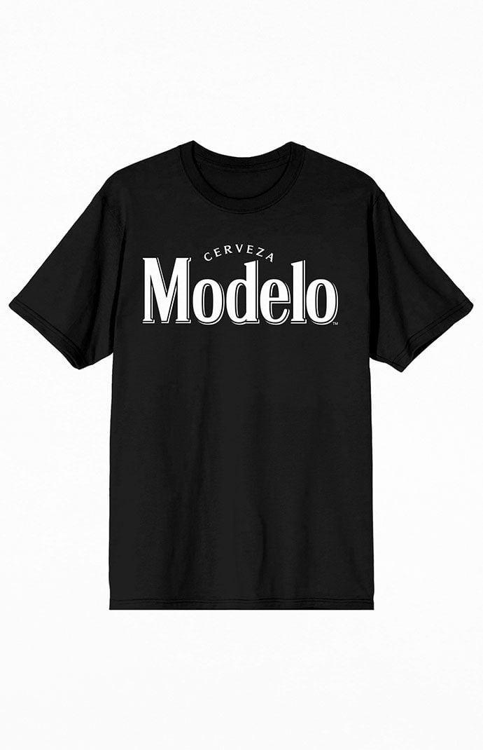 Women's Modelo Cerveza T-Shirt Product Image