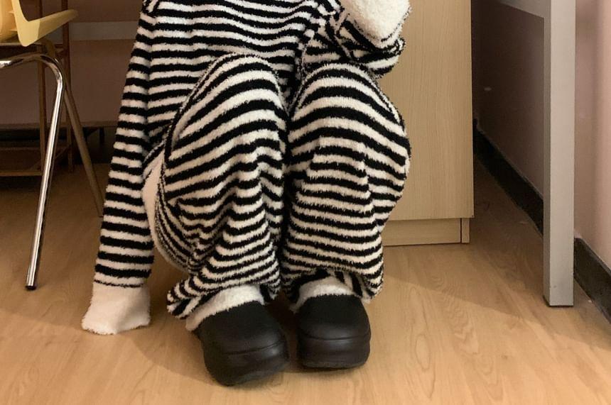 Striped Fleece Pajama Set Product Image